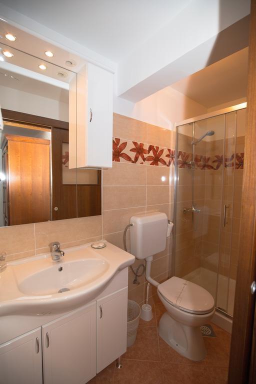 Apartment La Roza Funtana Esterno foto