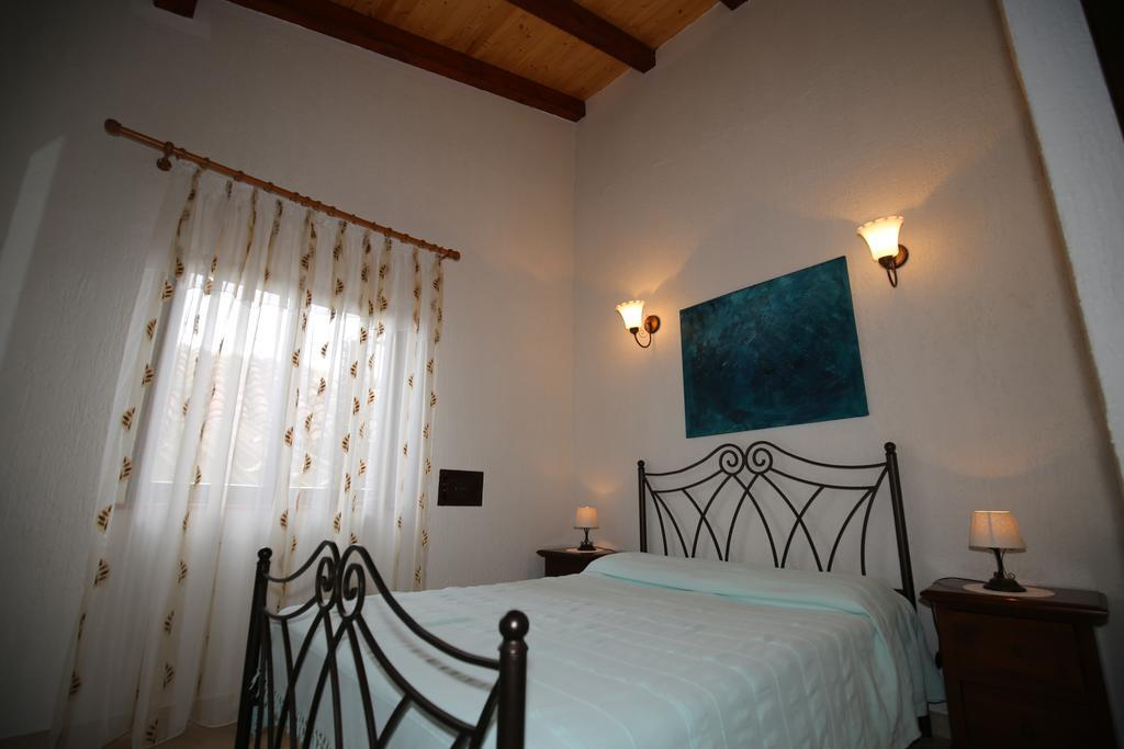 Apartment La Roza Funtana Esterno foto